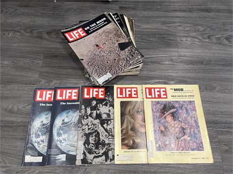 LOT OF 1960’s LIFE MAGAZINES