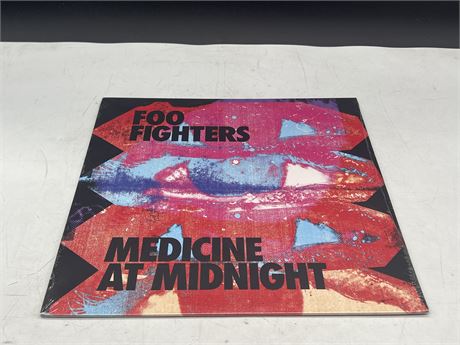 SEALED FOO FIGHTERS - MEDICINE AT MIDNIGHT LP