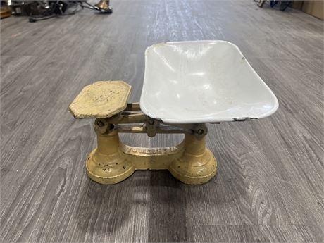 CAST IRON CANDY SCALE - 12” WIDE