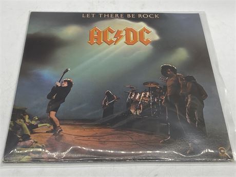 EARLY PRESS AC/DC - LET THERE BE ROCK - VG (slightly scratched)