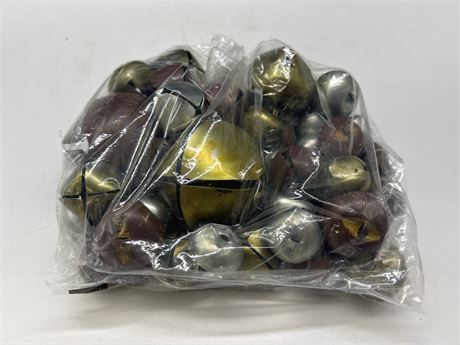 BAG OF XMAS BELLS-ASSORTED SIZES AND COLORS
