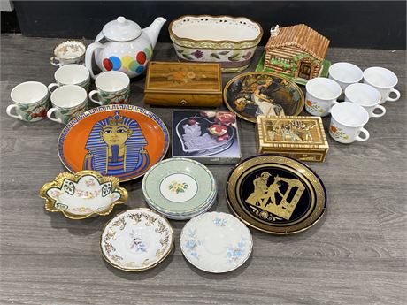 LOT OF COLLECTORS PLATES, BONE CHINA & JEWELRY BOXES