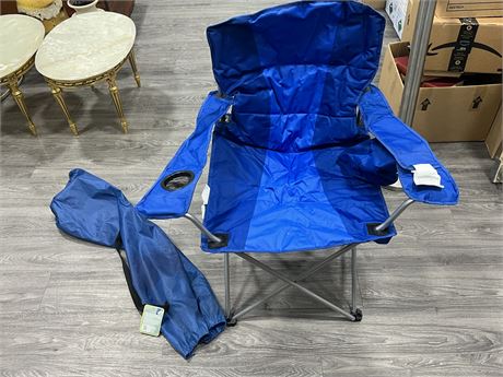(NEW) OUTDOOR COOLER POUCH CHAIR