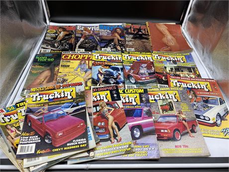 LOT OF VINTAGE EASY RIDERS / TRUCKIN MAGAZINES