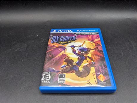 SLY COOPER THIEVES IN TIME - EXCELLENT CONDITION - PS VITA