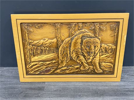 WOODEN CARVED BEAR PICTURE (24”x16”)