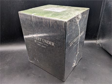 SEALED - SIX FEET UNDER COMPLETE SERIES - COLLECTORS BOX SET - DVD