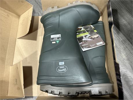 NEW PIONEER PREMIUM SAFETY BOOTS - SIZE 10