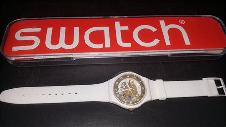 SWATCH WATCH WITH CASE