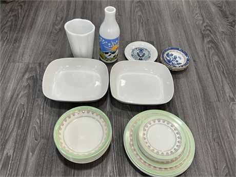21 PIECE EMPIRE SET, MILL GLASS VASES, ROYAL DOULTON DISHES, ETC