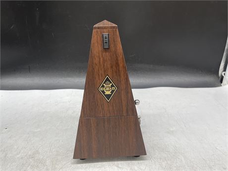 GLEAN METRONOME WITH COVER DOOR