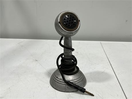 VINTAGE WW2 AIRFORCE MICROPHONE (9” tall)