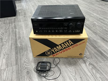 YAMAHA RX-V995 RECEIVER W/BOX