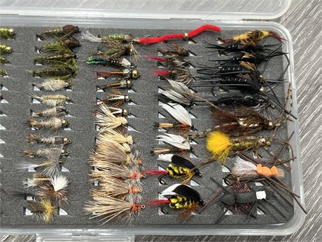 Urban Auctions - FLY FISHING FLIES (HIGH QUALITY)