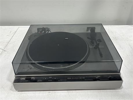 C.E.C. MODEL 8002A TURNTABLE - WORKS / NO NEEDLE