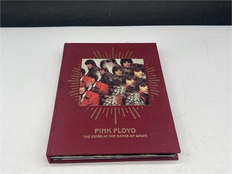 PINK FLOYD THE PIPER AT THE GATES OF DAWN DVD SET