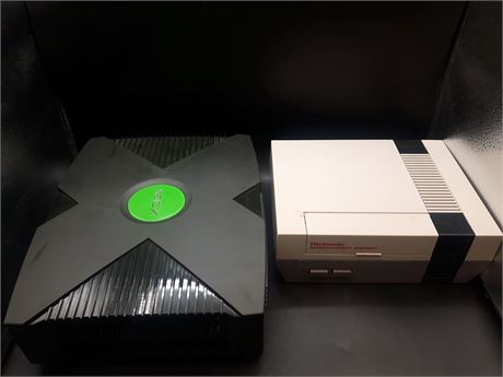 COLLECTION OF BROKEN CONSOLES - AS IS - NEEDING REPAIRS