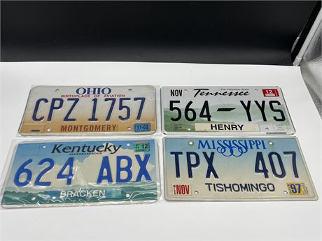 4 UNITED STATES LICENCE PLATES