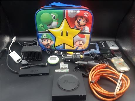 LARGE COLLECTION OF VIDEO GAME ACCESSORIES