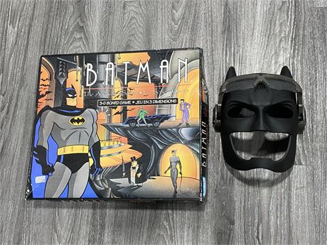 BATMAN THE ANIMATED SERIES 3D BOARD GAME 1992 & TALKING BATMAN MASK