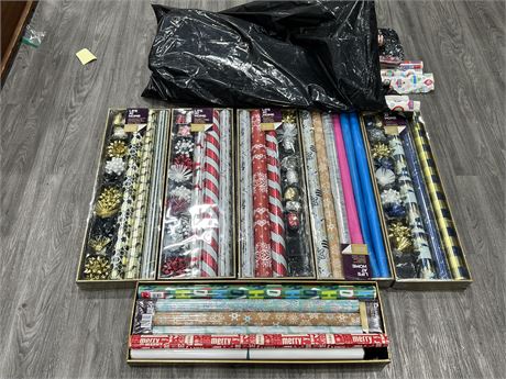 LARGE LOT OF XMAS WRAPPING PAPER