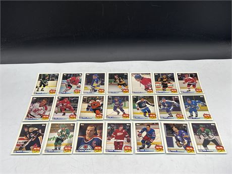 1989-90 TOPPS 21 CARD SCORING LEADERS SET