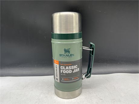 NEW STANLEY CLASSIC THERMOS - 10” TALL