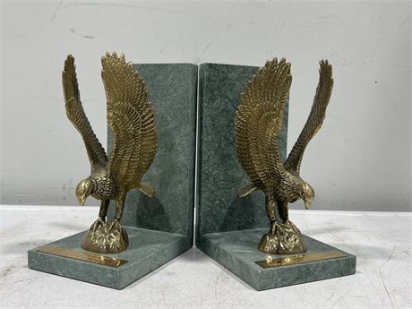 HEAVY BRASS BOOK ENDS W/ BIBLICAL QUOTE - 8” TALL