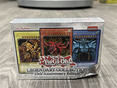 NEW YU-GI-OH 25th ANNIVERSARY LEGENDARY COLLECTION