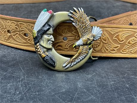 HAND TOOLED LEATHER COLLECTIBLE BELT BUCKLE