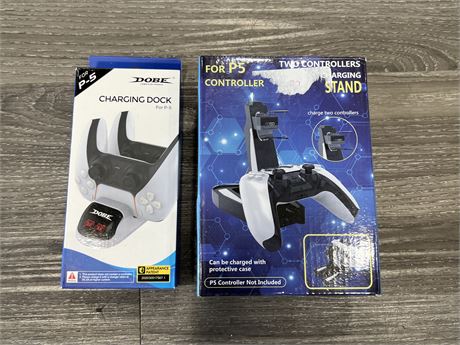 2 NEW PS5 CONTROLLER STANDS / DOCKS