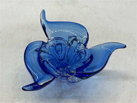 CHALET STYLE BLUE GLASS BOWL (10” wide)