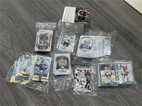 500+ MOSTLY MODERN HOCKEY CARDS - INCLUDES MANY ROOKIES AND STARS