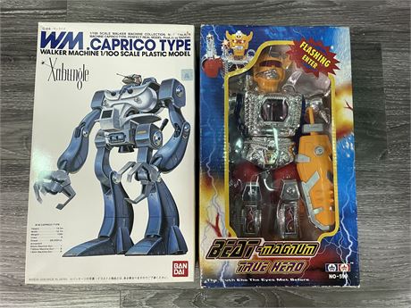 2 COLLECTABLE TOYS / MODELS