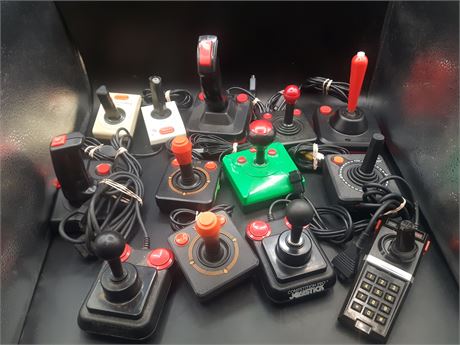 LARGE COLLECTION OF RETRO CONTROLLERS - UNTESTED