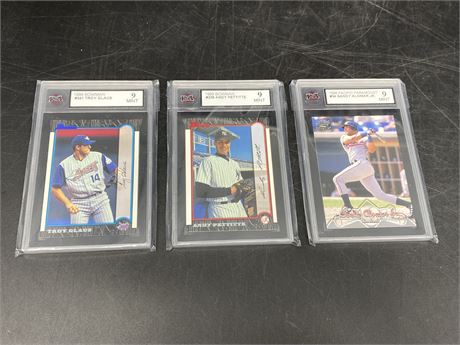 3 KSA GRADE 9 MLB CARDS - 98/99