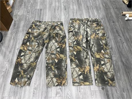 2 PAIRS OF VINTAGE CARHARTT CAMOUFLAGE PANTS - SPECS IN PHOTOS