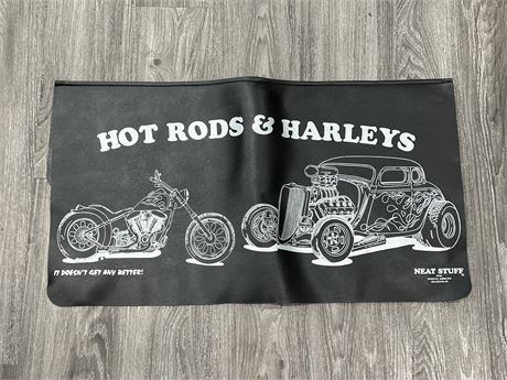 HOT RODS & HARLEYS MECHANIC FENDER COVER - 33”x18”