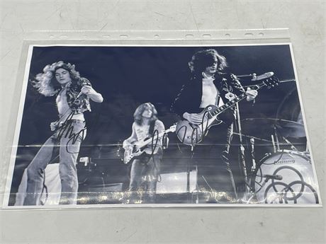 SIGNED LED ZEPPELIN PICTURE W/COA (11.5”X8”)