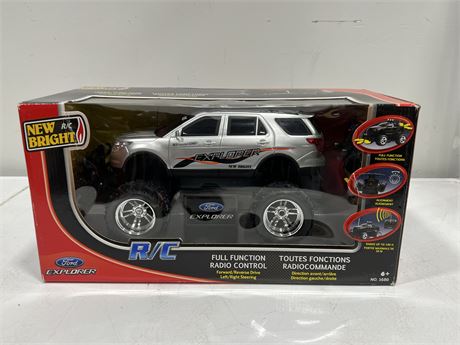 R/C FORD EXPLORER IN BOX