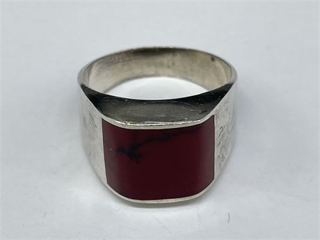 STERLING MENS RING WITH RED STONE