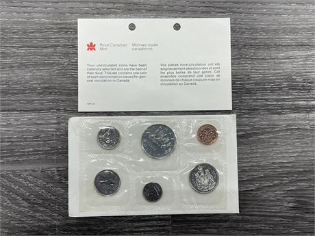 ROYAL CANADIAN MINT 1983 UNCIRCULATED COIN SET