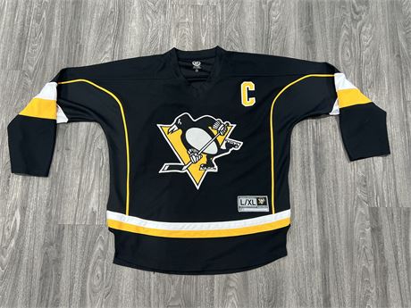 SIDNEY CROSBY PITTSBURGH PENGUINS JERSEY SIZE L / XL