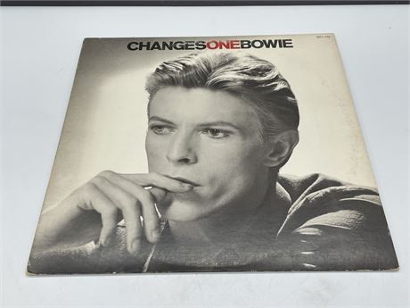 DAVID BOWIE - CHANGES ONE BOWIE - VG+