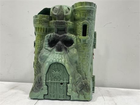 VINTAGE MASTERS OF THE UNIVERSE CASTLE GREY SKULL