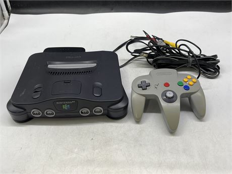 N64 CONSOLE W/CONTROLLER & CORDS