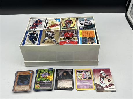 BOX FULL OF MISC HOCKEY CARDS + NFL, YUGIOH, POKÉMON, DIGIMON & MAGIC CARDS