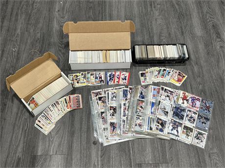 LOT OF NHL CARDS INCLUDING VINTAGE CARDS