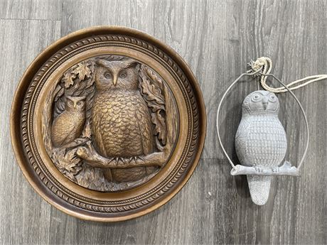 VINTAGE 3D OWL PLAQUE BY KARL ROTHHAMMER & HANGING OWL - 14” ROUND