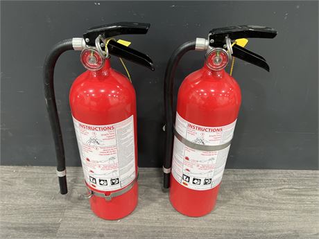 (2) 5LB FULLY CHARGED FIRE EXTINGUISHERS